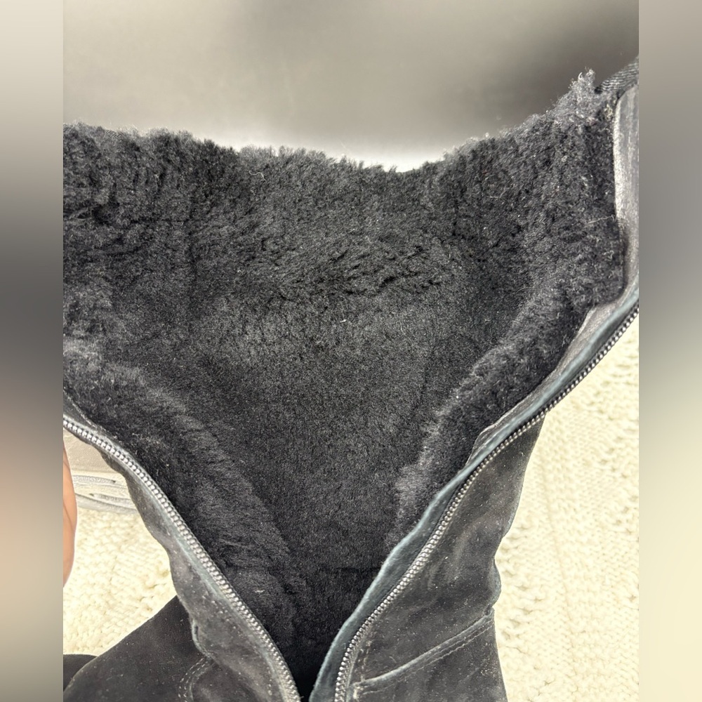 UGG Alber Mid-Calf Black Suede Boots Women’s Size 7 Fur Lined Side Zip - Picture 8 of 11